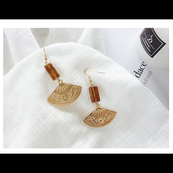 💕Last one Ancient Asian Fan Stone Drop Earrings - Picture 6 of 11